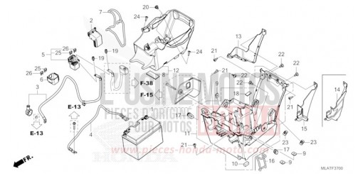 BATTERIE/BOITE UTILITAIRE CMX1100AT de 2026